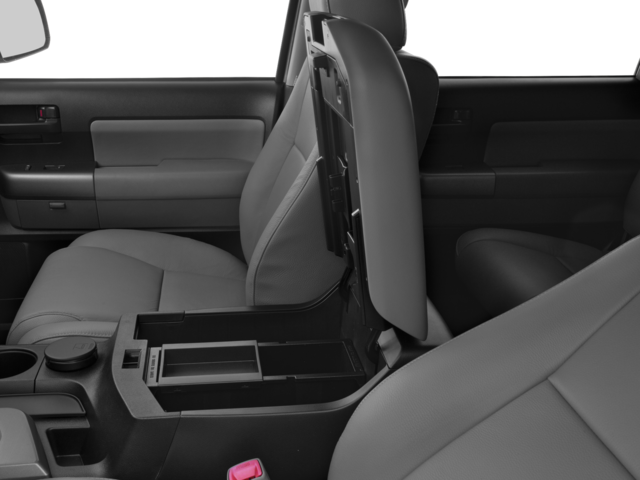 2016 Toyota Sequoia SR5 5.7L
