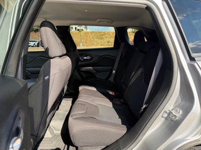 2021 Jeep Cherokee Latitude