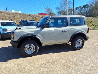 2025 Ford Bronco Base