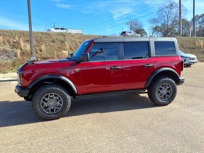 2025 Ford Bronco Badlands