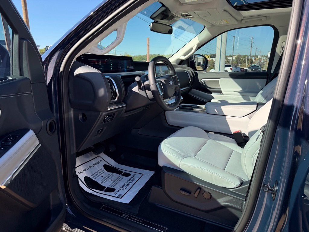 2027 Ford Expedition Max Platinum