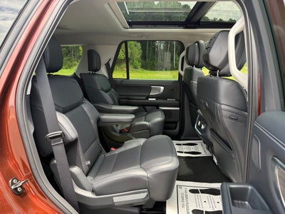 2027 Ford Expedition Platinum