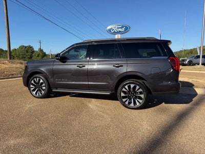 2027 Ford Expedition Platinum