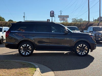 2027 Ford Expedition Platinum