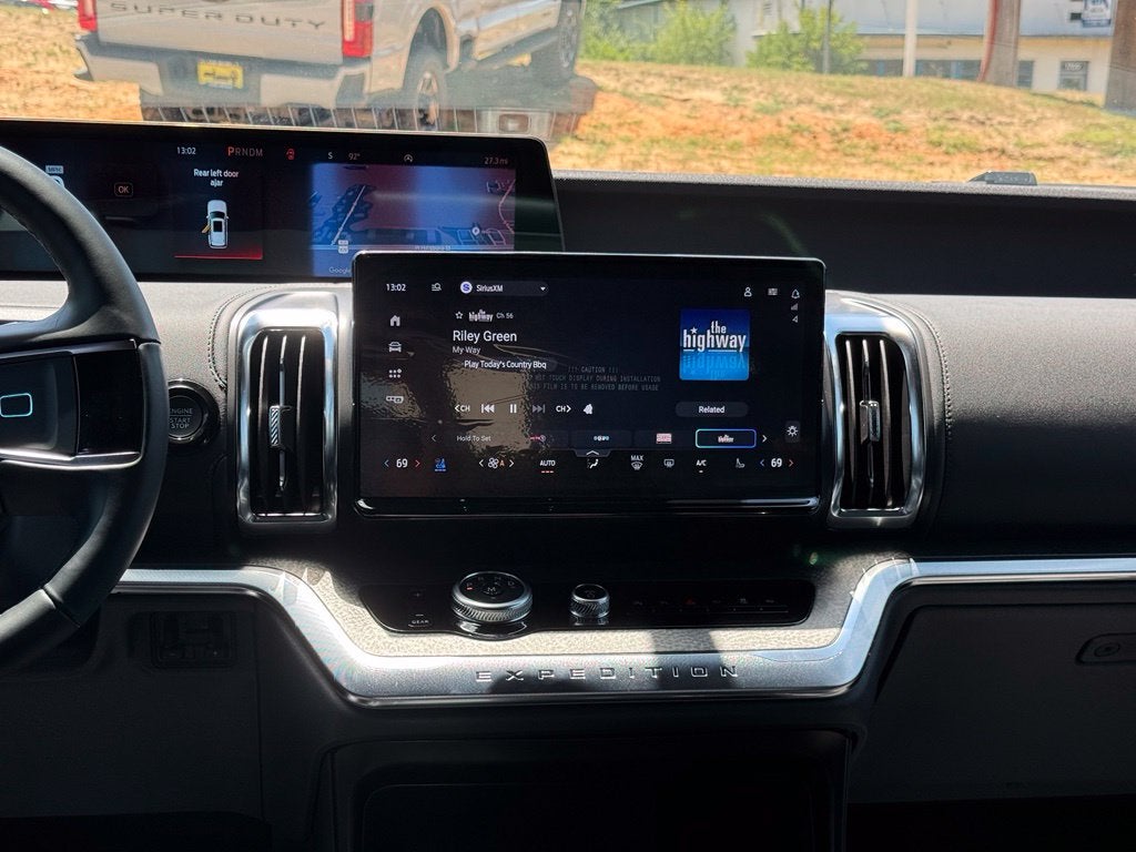 2027 Ford Expedition Tremor