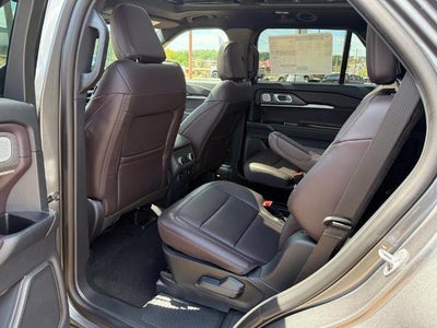 2027 Ford Explorer Platinum