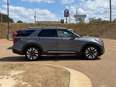 2027 Ford Explorer Platinum