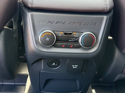 2027 Ford Explorer Platinum