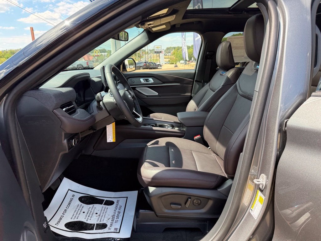 2027 Ford Explorer Platinum