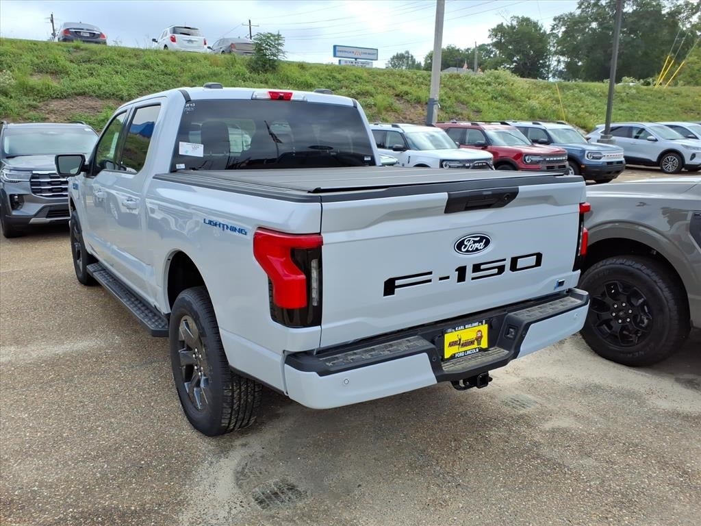 2025 Ford F-150 Lightning Flash