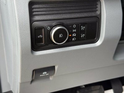 2027 Ford F-250SD XLT