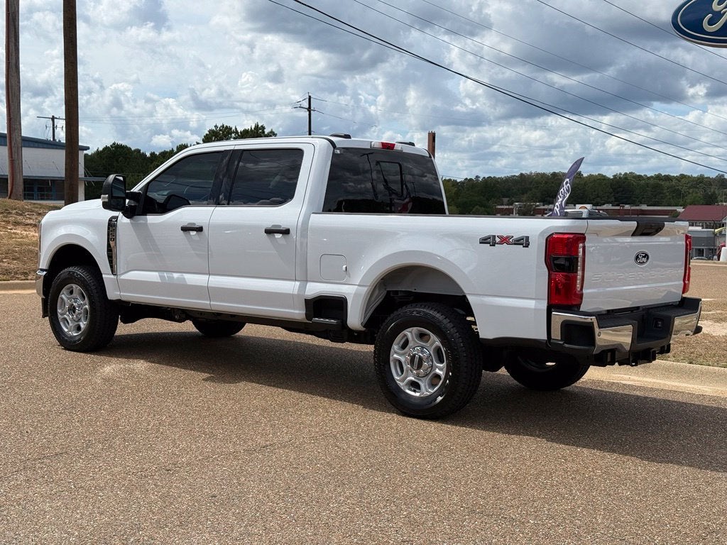 2027 Ford F-250SD XLT