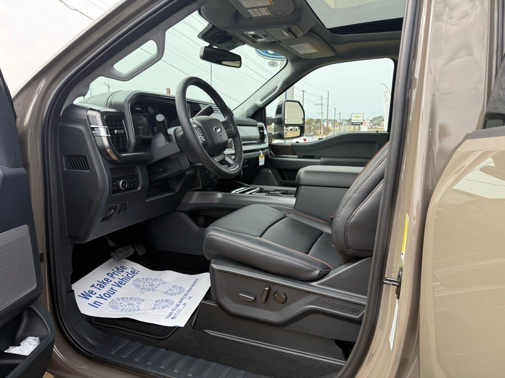 2026 Ford F-350SD Lariat