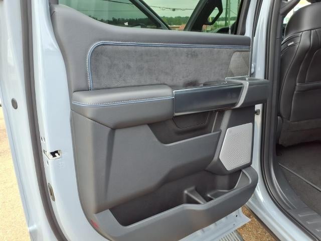 2025 Ford F-350SD Platinum