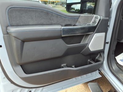 2025 Ford F-350SD Platinum