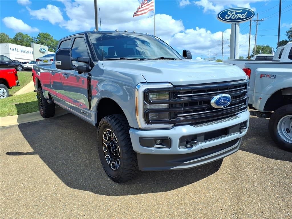 2025 Ford F-350SD Platinum