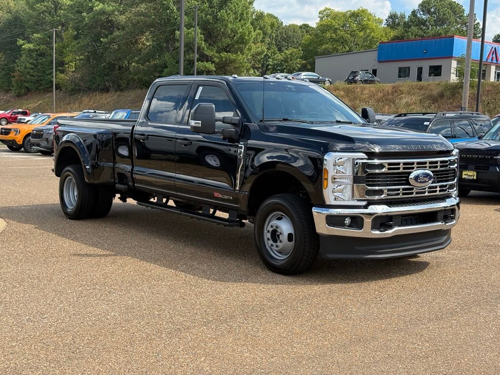 2026 Ford F-350SD XLT DRW