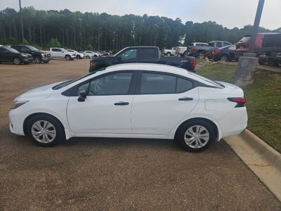 2025 Nissan Versa 1.6 S