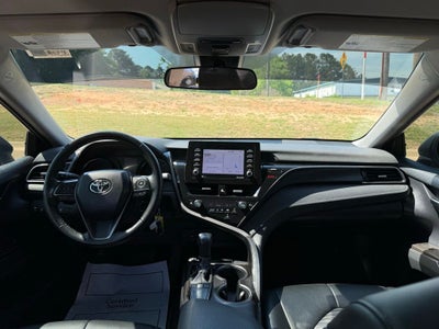 2022 Toyota Camry SE