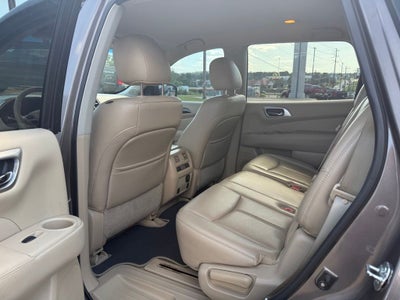 2014 Nissan Pathfinder Platinum
