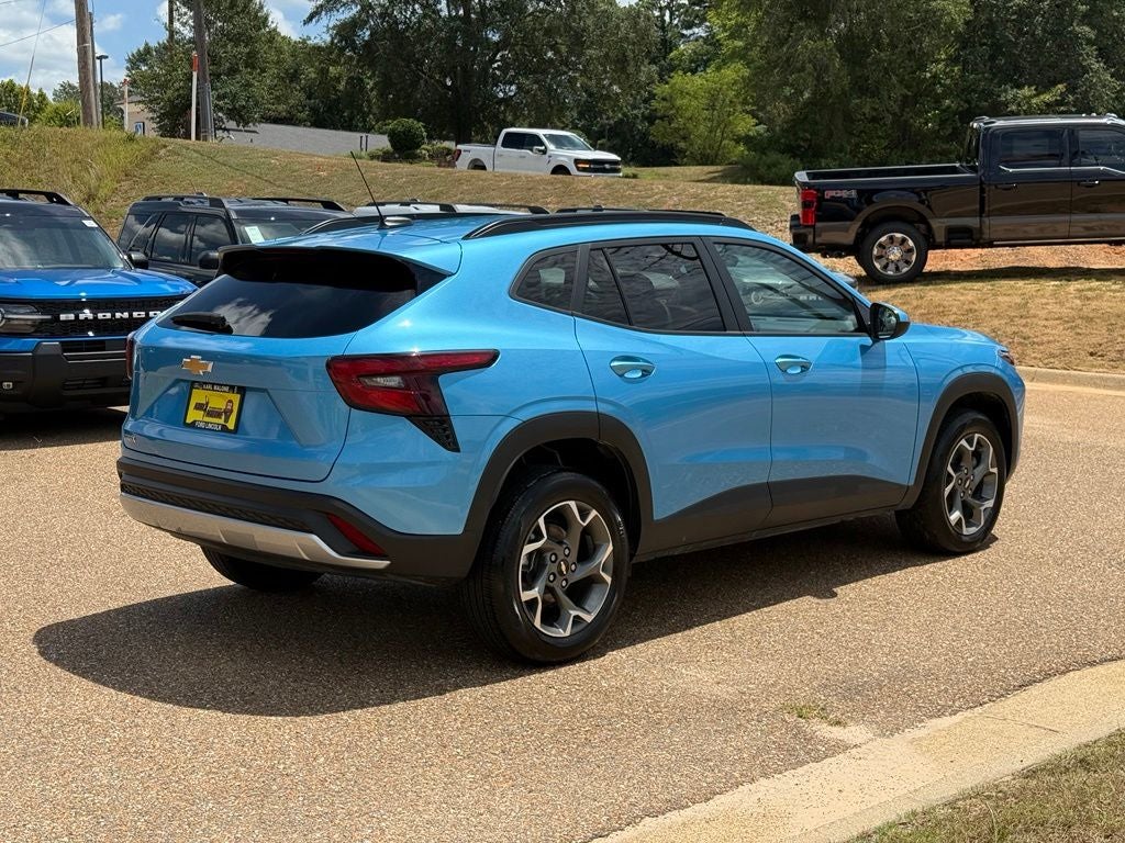 2025 Chevrolet Trax LT