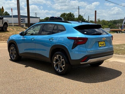 2025 Chevrolet Trax LT