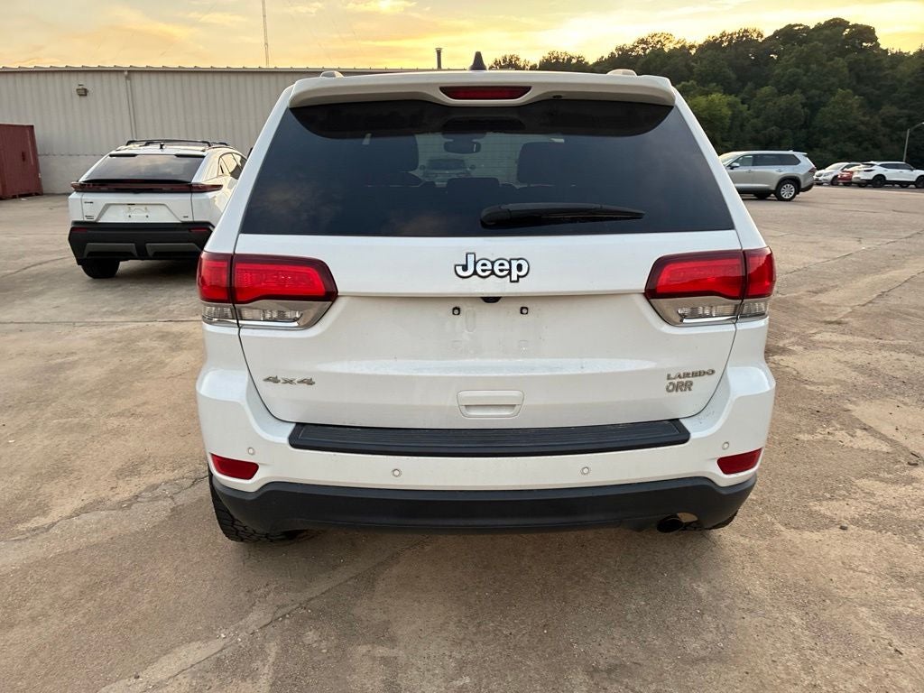 2020 Jeep Grand Cherokee Laredo E