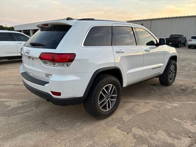 2020 Jeep Grand Cherokee Laredo E