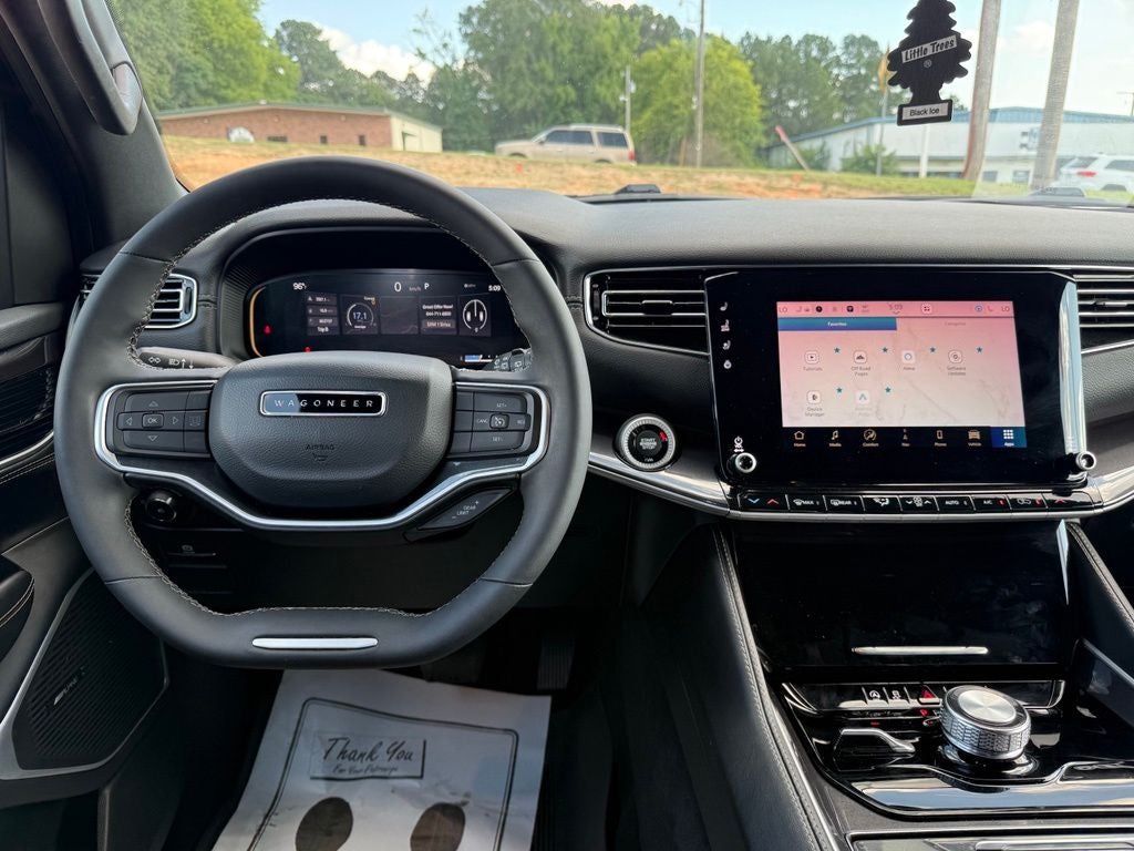 2023 Jeep Wagoneer Base