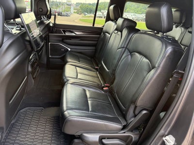 2023 Jeep Wagoneer Base