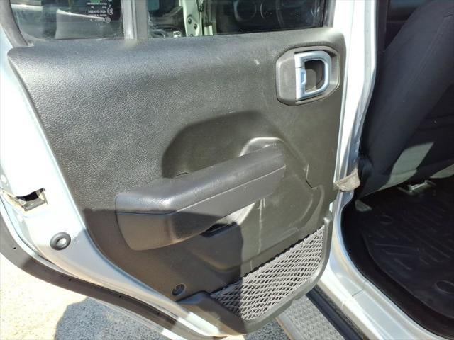 2022 Jeep Gladiator Sport