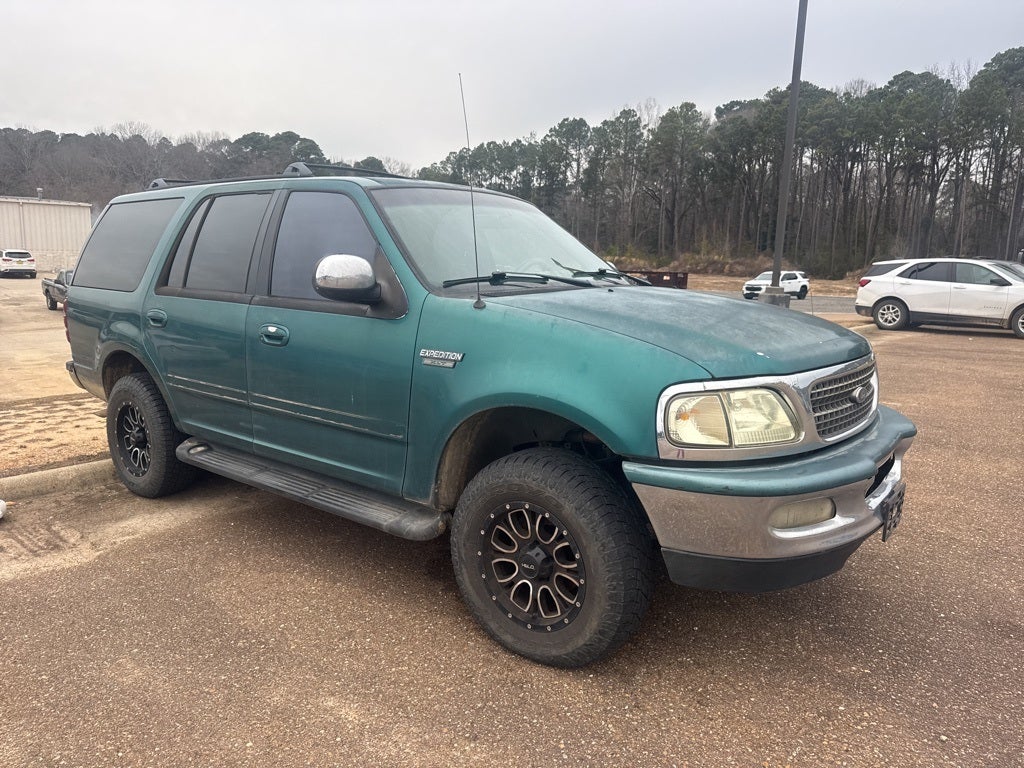 1998 Ford Expedition Base