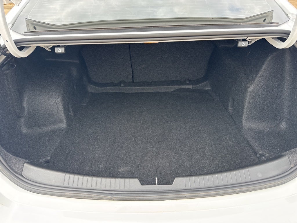 2021 Chevrolet Malibu LS 1FL