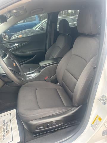 2021 Chevrolet Malibu LS 1FL