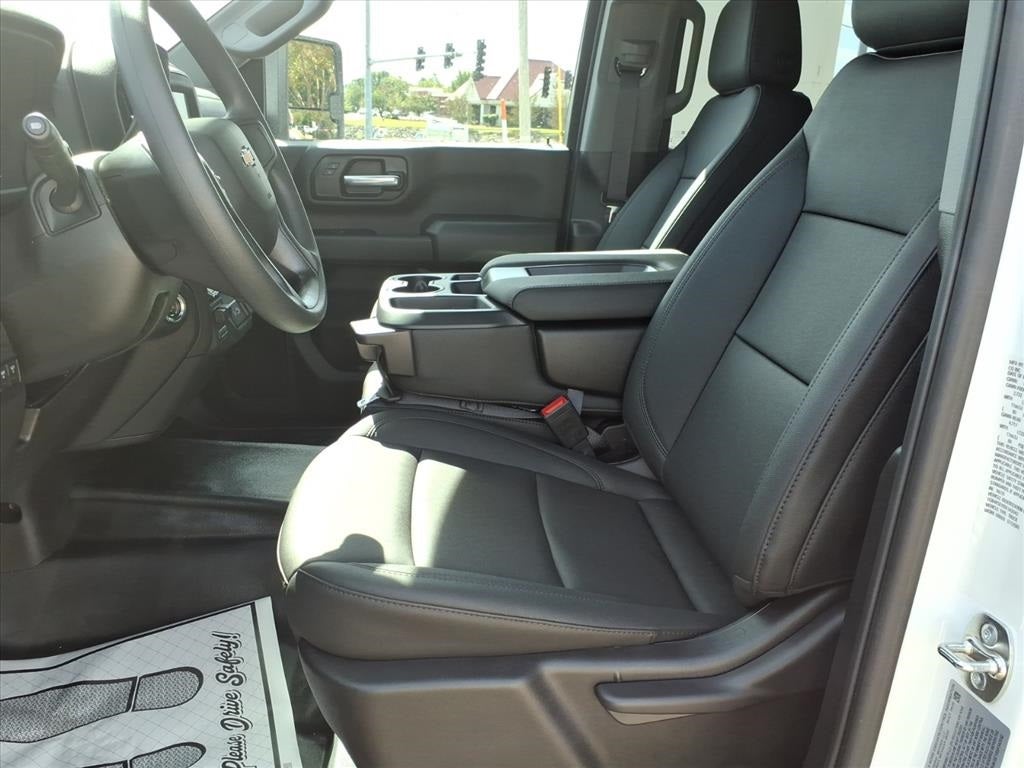 2025 Chevrolet Silverado 3500HD Work Truck