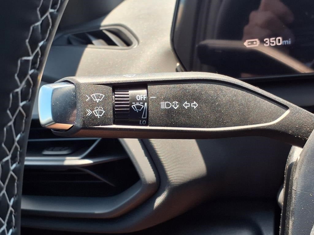 2025 Chevrolet Silverado EV LT