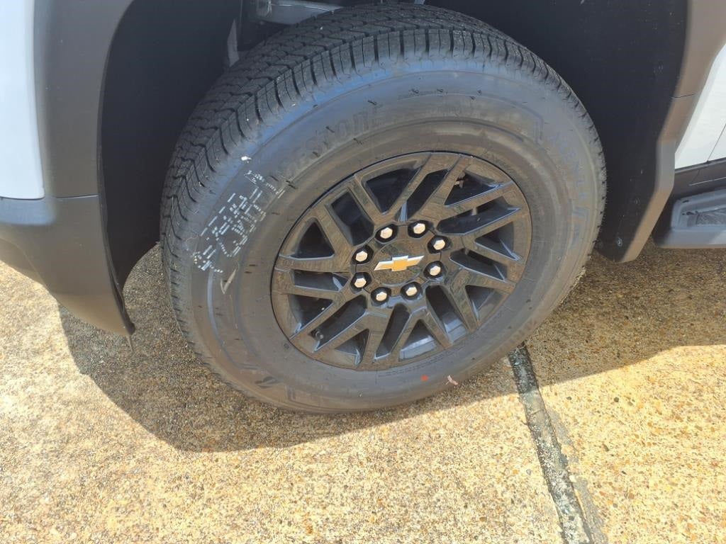 2025 Chevrolet Silverado EV LT