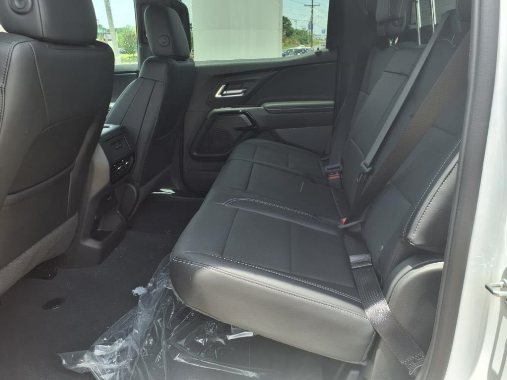 2025 Chevrolet Silverado EV LT