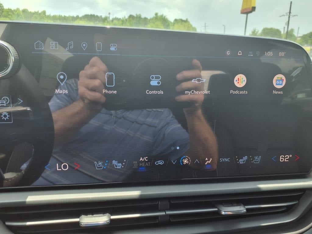 2025 Chevrolet Silverado EV LT