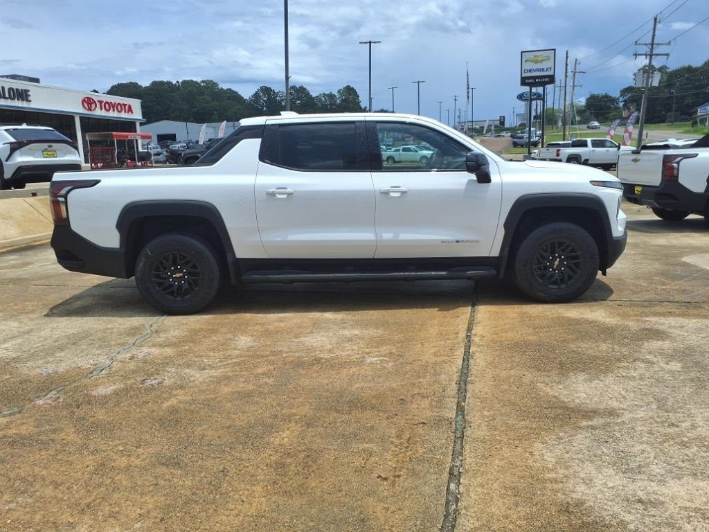 2025 Chevrolet Silverado EV LT