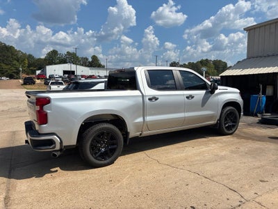 2022 Chevrolet Silverado Custom