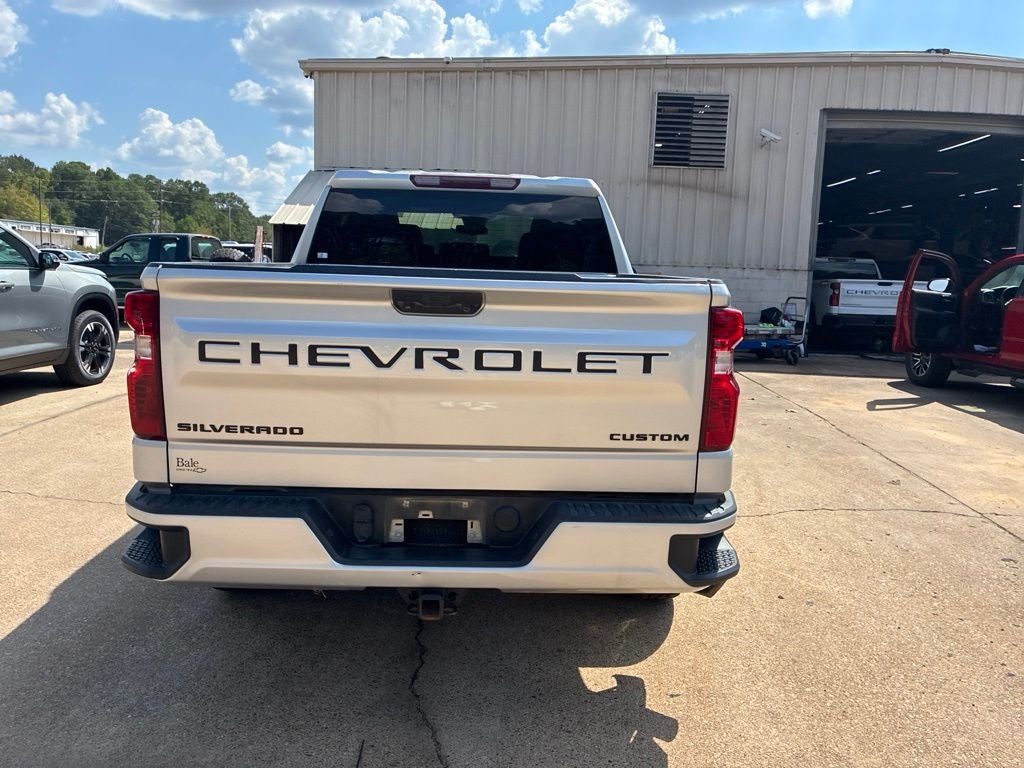 2022 Chevrolet Silverado Custom