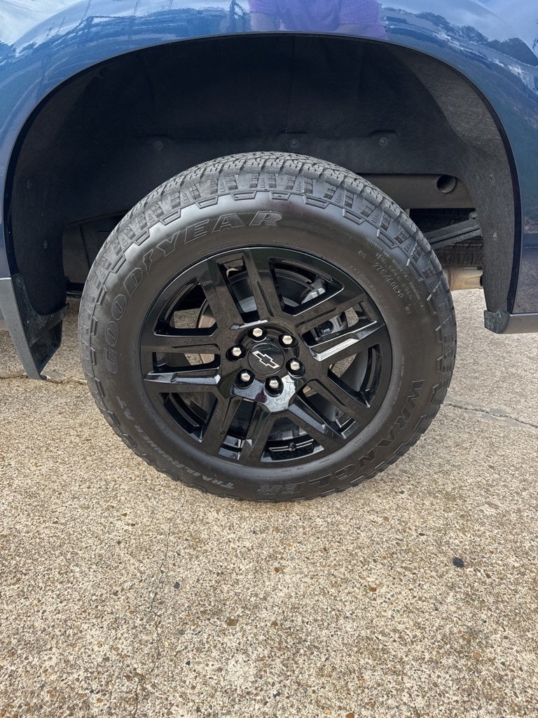 2023 Chevrolet Silverado RST