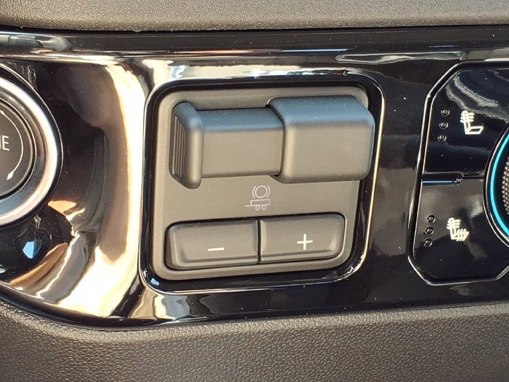 2026 Chevrolet Silverado 1500 LT LT1