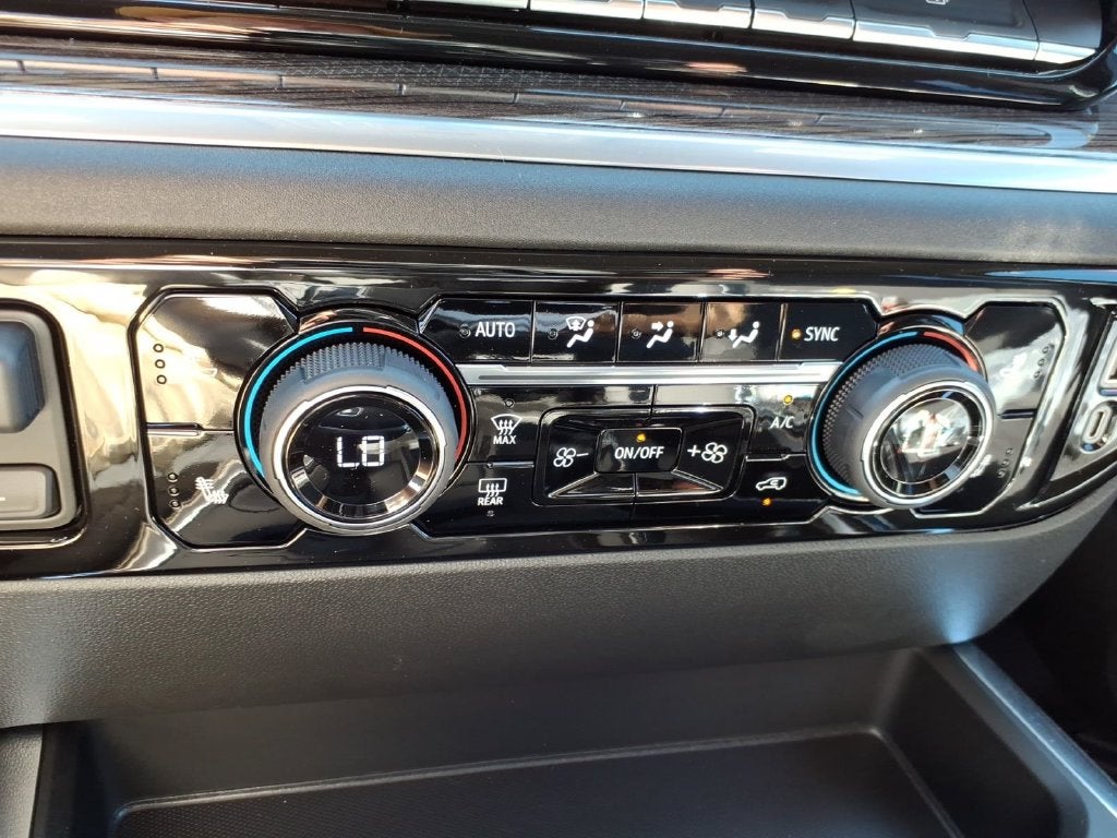 2026 Chevrolet Silverado 1500 LT LT1