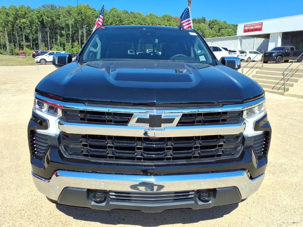 2026 Chevrolet Silverado 1500 LT LT1