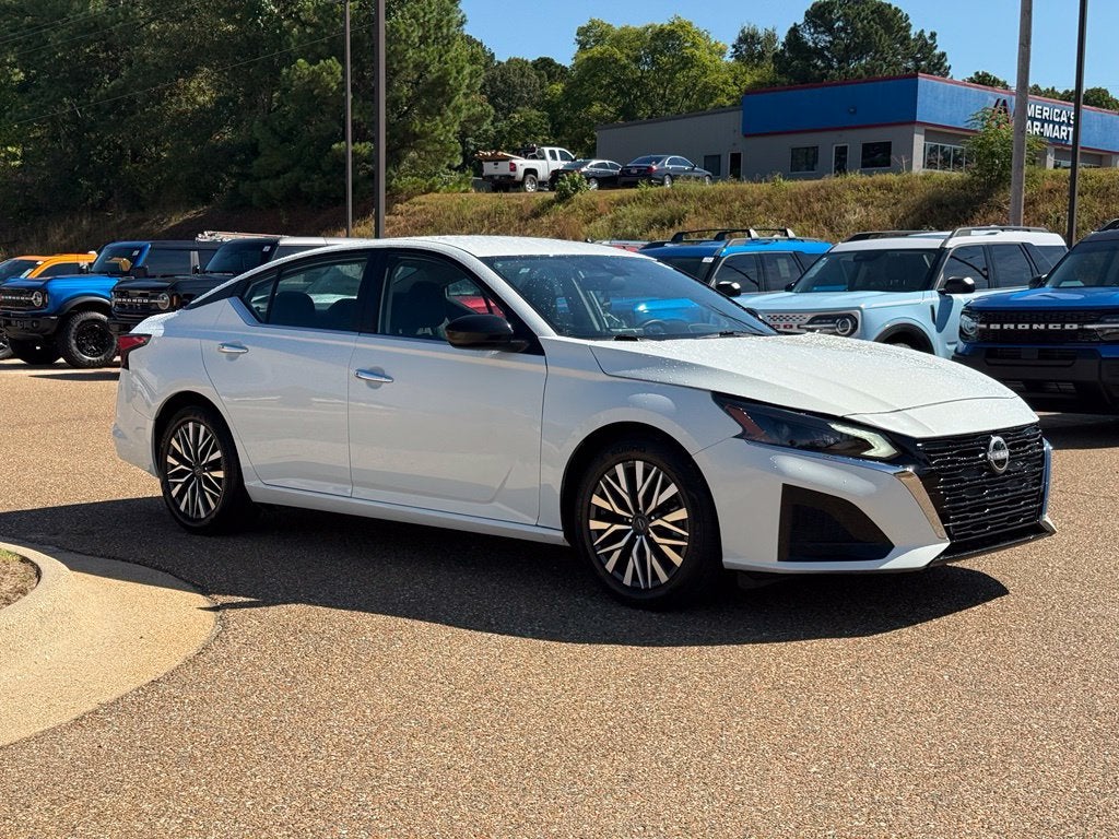 2025 Nissan Altima 2.5 SV