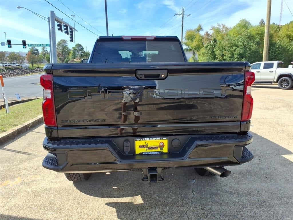 2026 Chevrolet Silverado 2500HD Custom