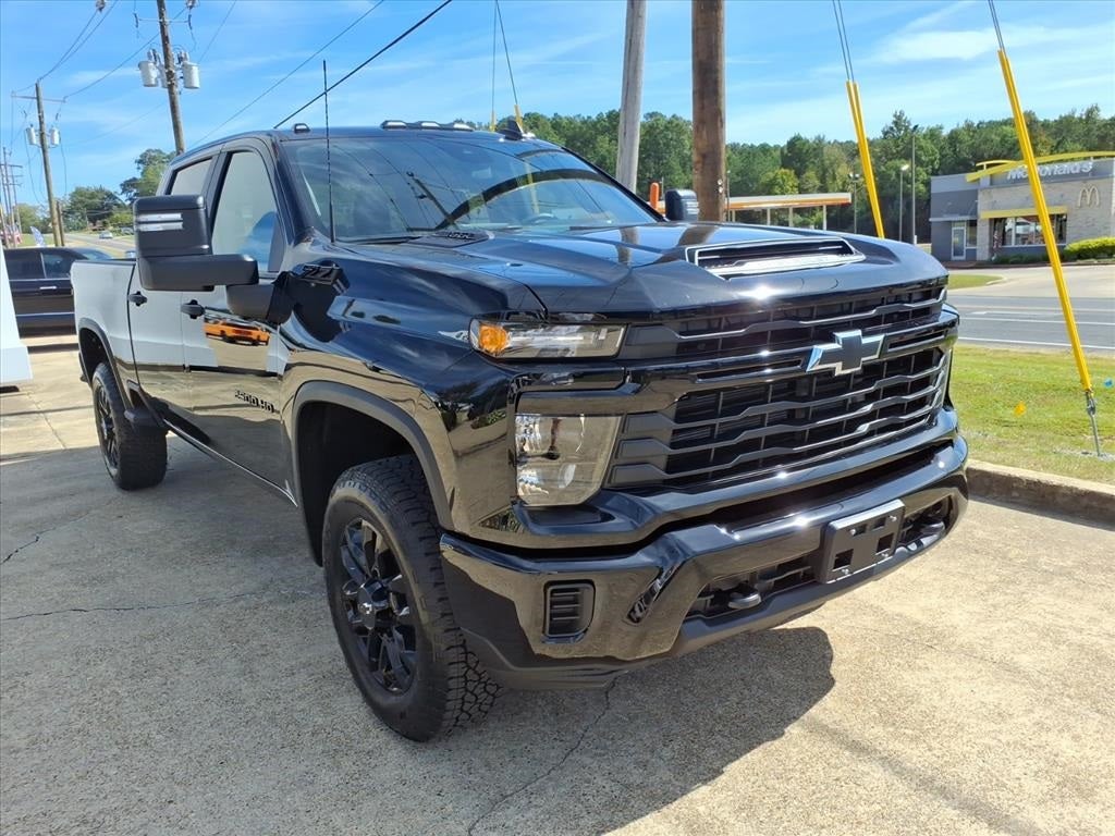 2026 Chevrolet Silverado 2500HD Custom