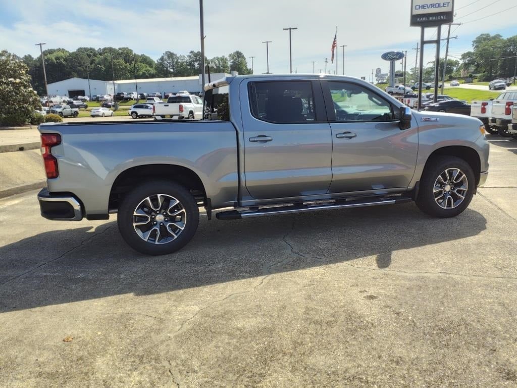 2024 Chevrolet Silverado 1500 LT LT1